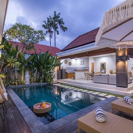 Villa Luna Rose Seminyak  Ngoại thất bức ảnh